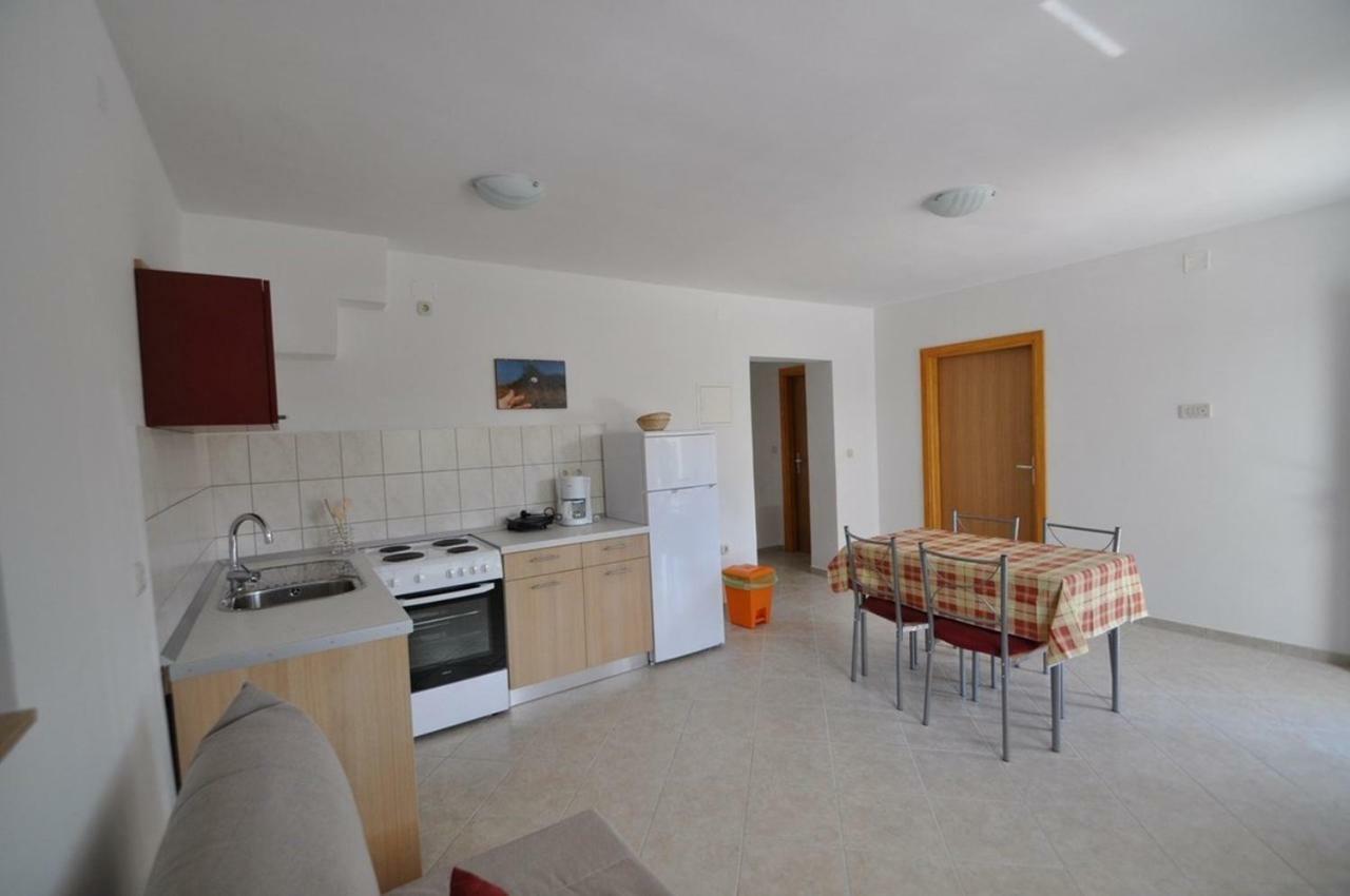 Apartment In Vrbnik/Insel Krk 36796 Exterior photo